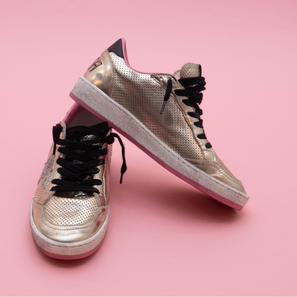 Authentic Goden Goose Ball Stars gold with pink soles size 37‎
